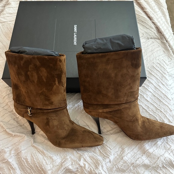 SAINT LAURENT Niki 90 suede  ankle boots. Size 7/ 37. NEW W/box, dust bags - Picture 7 of 9